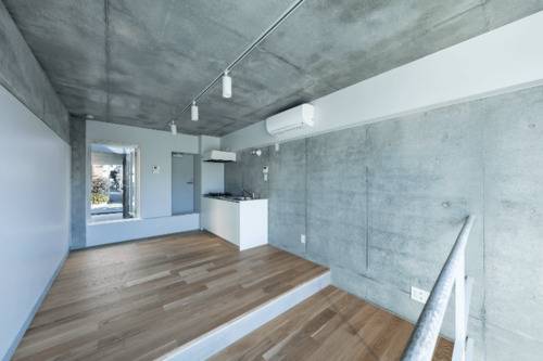 双葉町のアパートメント B02